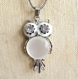 Fashion Owl Pendant Rhinestone Necklace